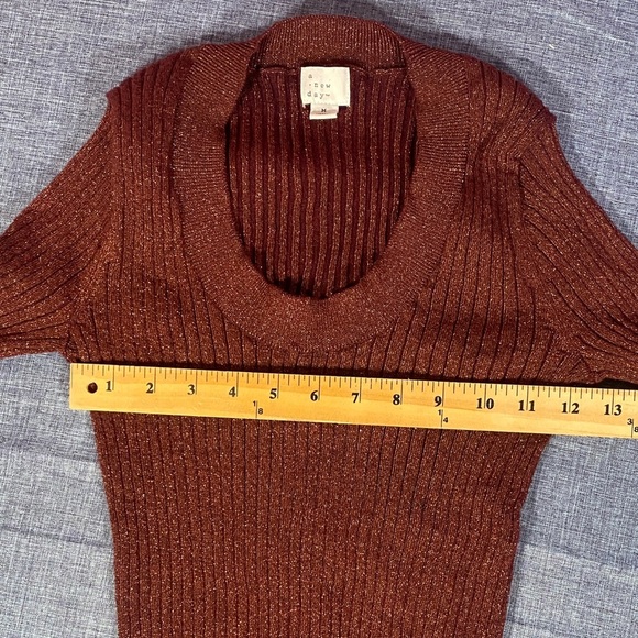 A New Day Metallic Ribbed Long Sleeve Sweater Rust Red Shimmer Knit Size M Top - Picture 8 of 10